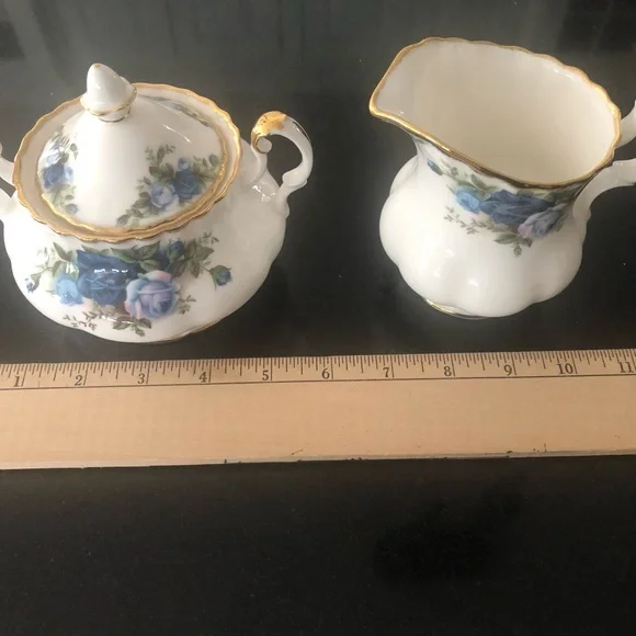 Royal Albert Moonlight Blue Bone China Sugar Bowl and Creamer Set with Gold Trim - Picture 8 of 11